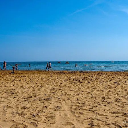 Apartament Getaway One Bedroom Flat With Ac Bibione